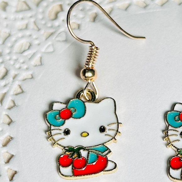 Hello Kitty with Cherries, Enameled Gold Tone Drop Dangle Earrings. - Picture 5 of 6